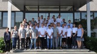 30 متدربًا جديدًا وثلاثة متدربين في FOS في Schaeffler في Homburg